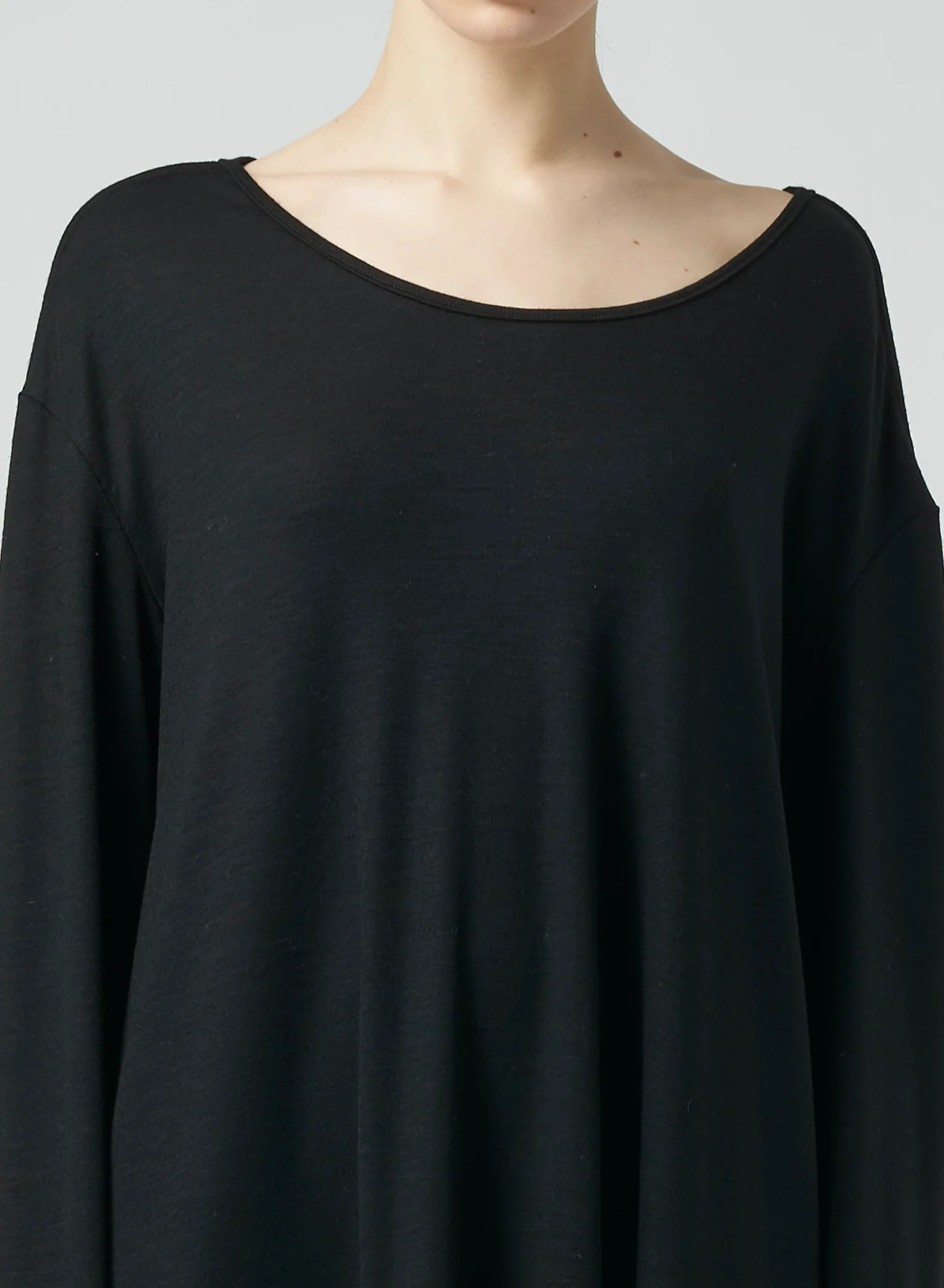 1/60 LUMINARY WOOL BACKSIDE OPENED SHIRT DRESS - Image 9