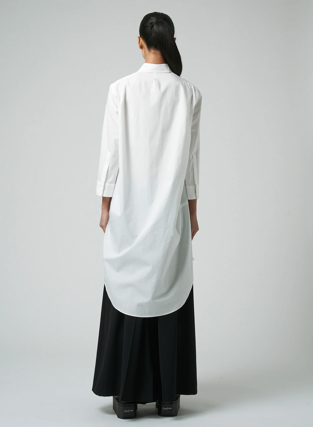 COTTON BROADCLOTH BALLOON SILHOUETTE SHIRT DRESS WITH BOX POCKET - Image 5