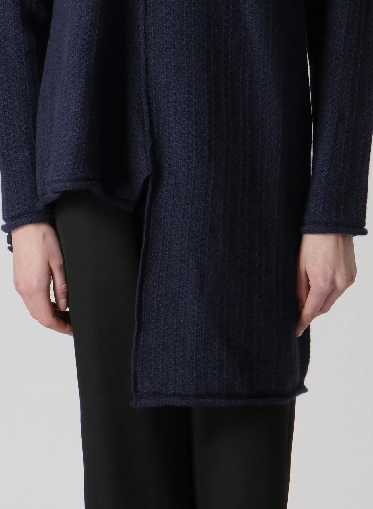 TUCK STITCH ASM FLARE TURTLE NECK PO - Image 9