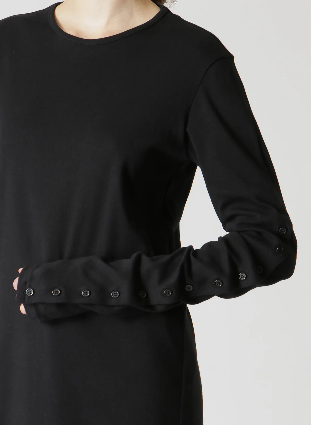 30/- COMBED COTTON LONG SLEEVE T-SHIRT WITH BUTTON-UP SLEEVE SLITS - Image 7