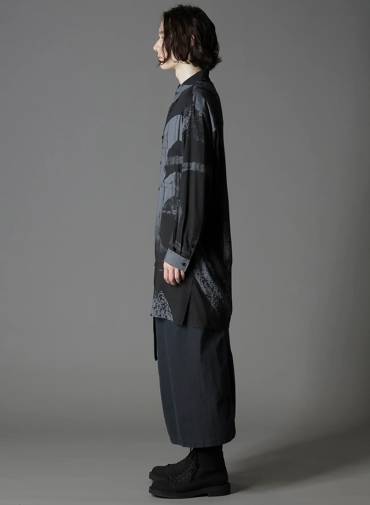 RAYON PRINT  NUMBER PATTERN LONG SHIRT - Image 4