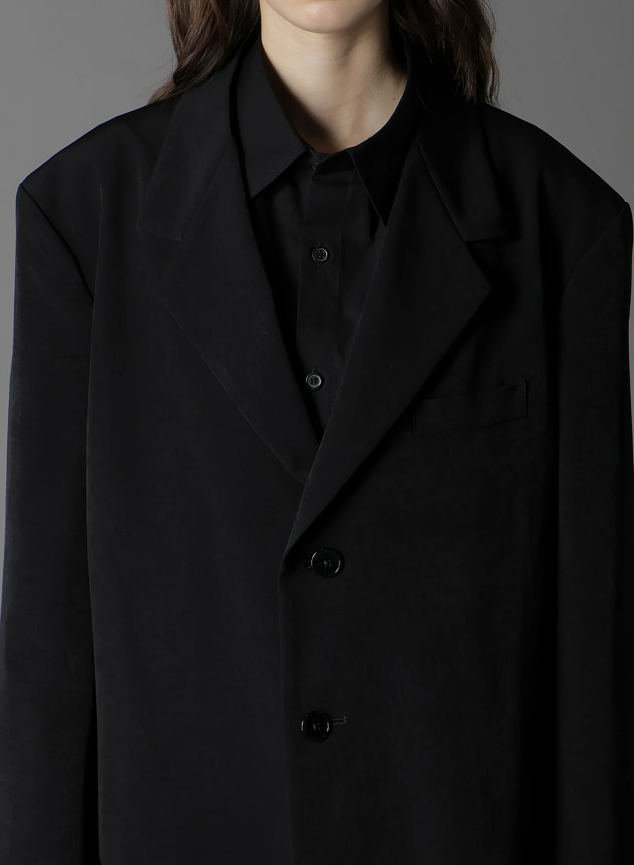 CREPE DE CHINE RIGHT PLEATED JACKET - Image 7