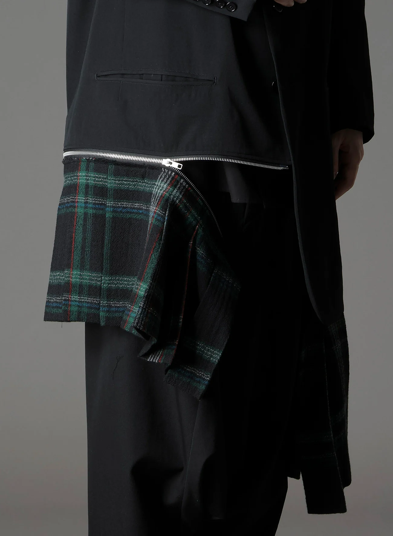 W/GABARDINE DOUBLE GAUZE  RIGHT PLEATED JACKET - Image 13