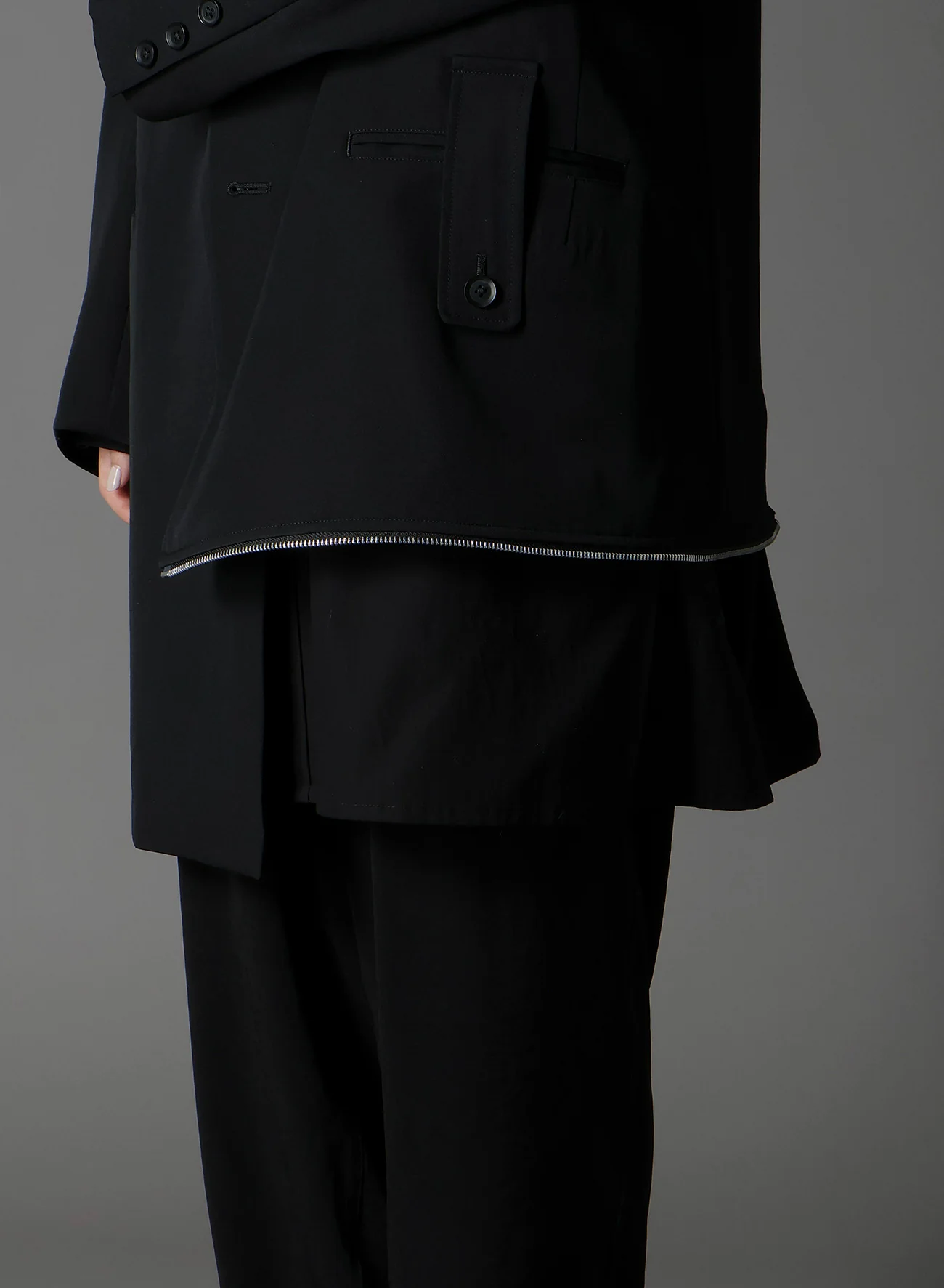 W/GABARDINE DOUBLE GAUZE PLEATED JACKET W/ TAB - Image 10