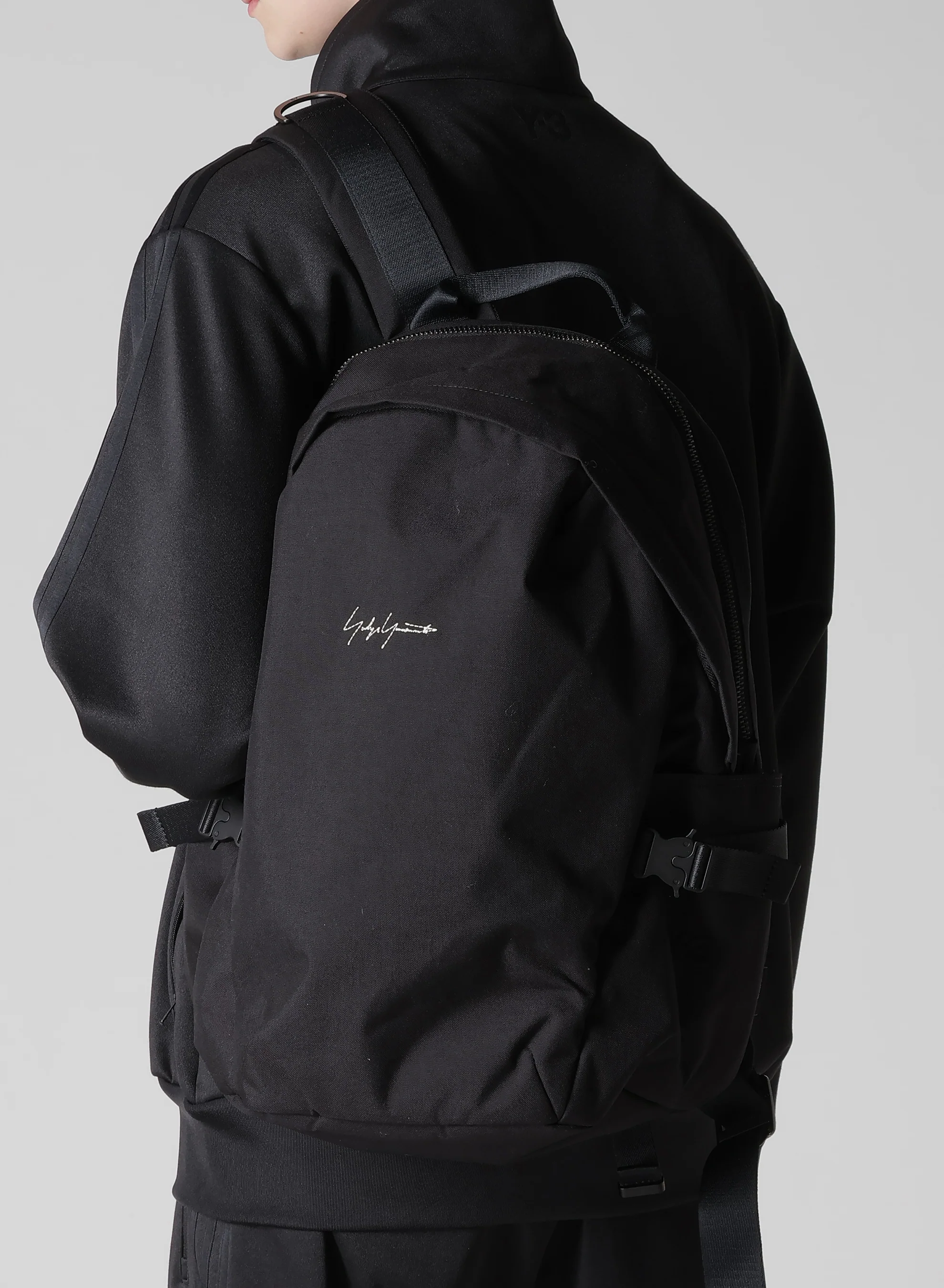 Y-3 KURO BACKPACK - Image 3