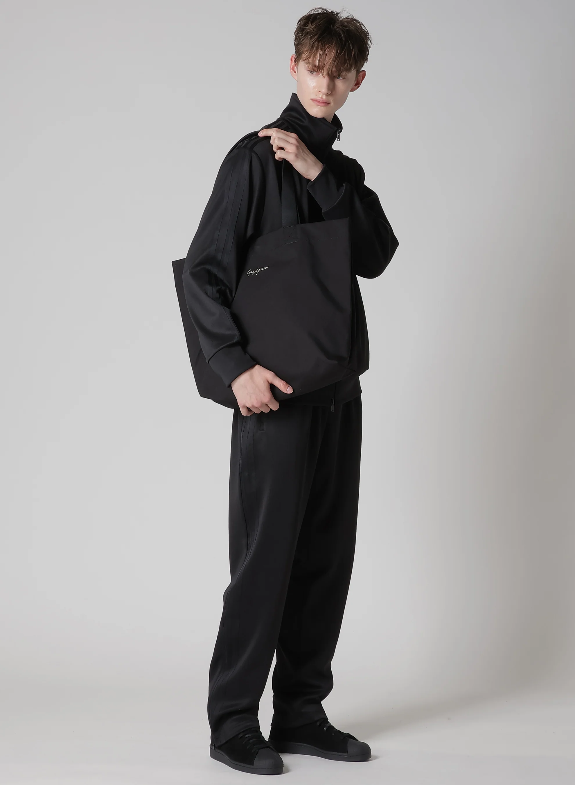 Y-3 KURO CANVAS TOTE BAG - Image 4