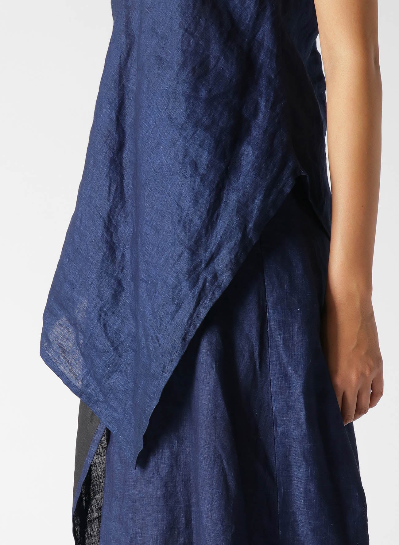 INDIGO + JAPANESE INK SLEEVELESS BLOUSE - Image 10