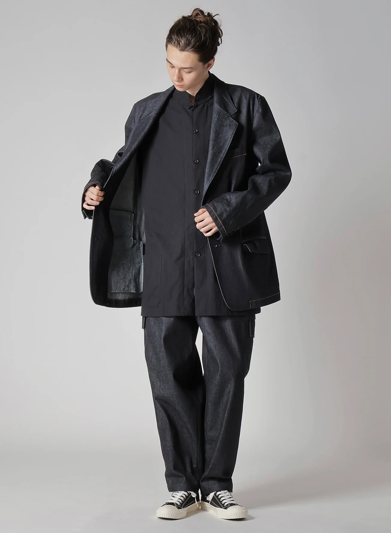 13oz UNEVEN YARN DENIM JACKET WITH 3-BUTTONS COLOR COMBI - Image 8