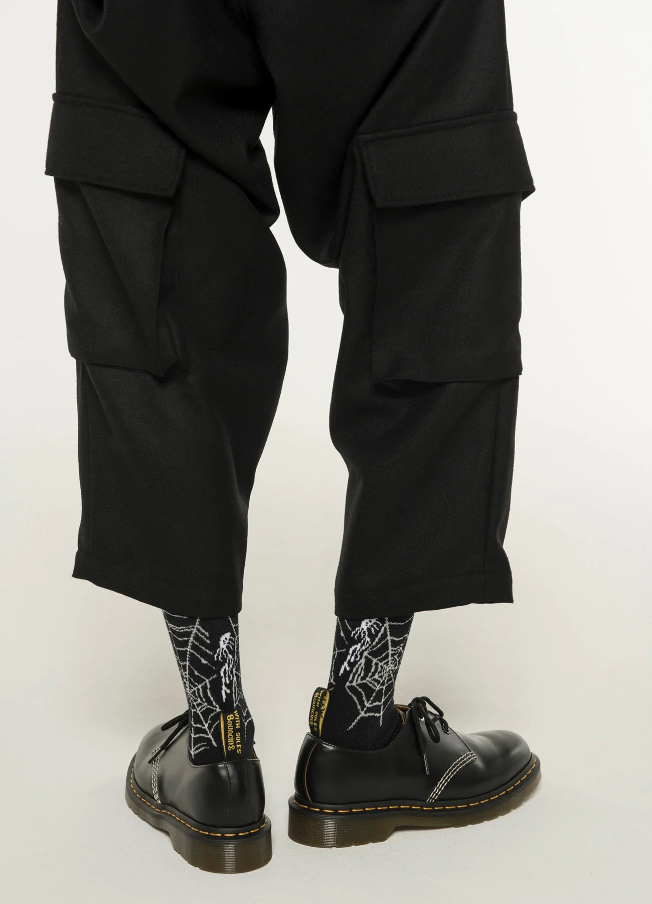 COTTON PLAIN STITCH SPIDER WEB SOCKS - Image 10