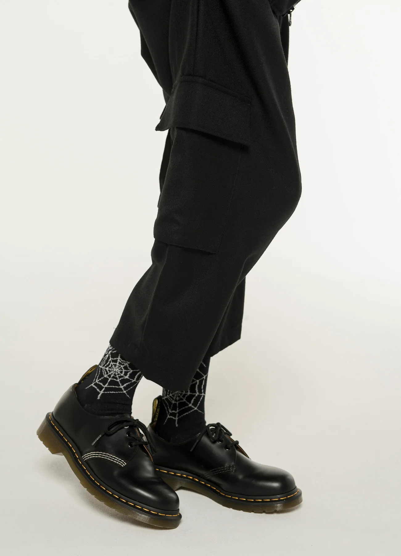 COTTON PLAIN STITCH SPIDER WEB SOCKS - Image 8