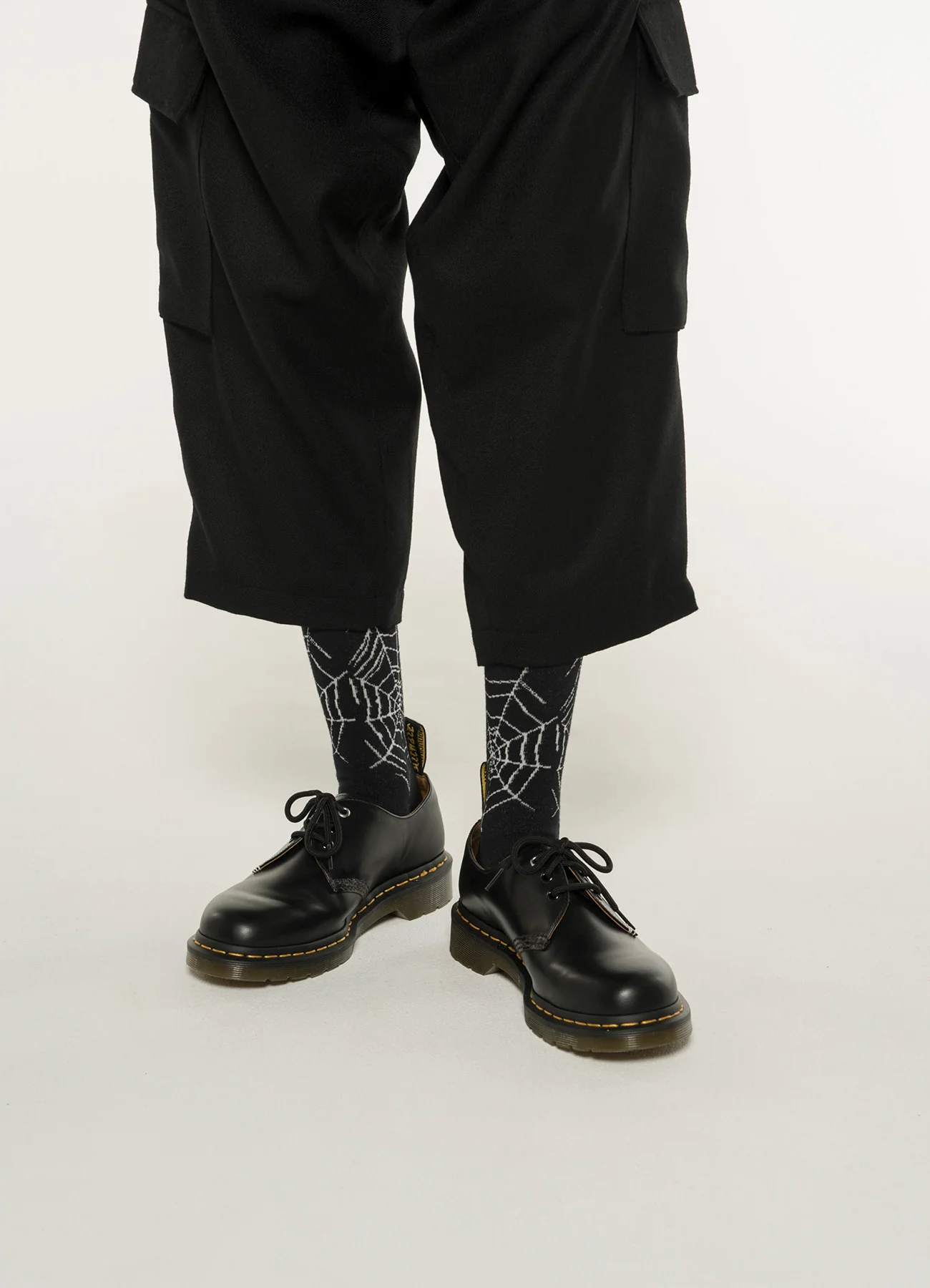 COTTON PLAIN STITCH SPIDER WEB SOCKS - Image 9