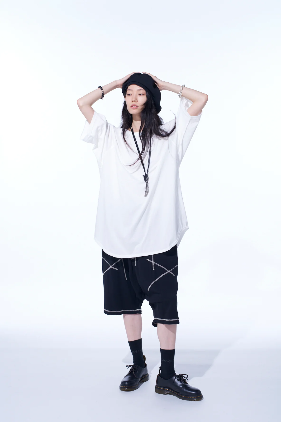 SOFT JERSEY BACK CENTER STITCH OVERSIZED RAGLAN SLEEVE T-SHIRT - Image 10