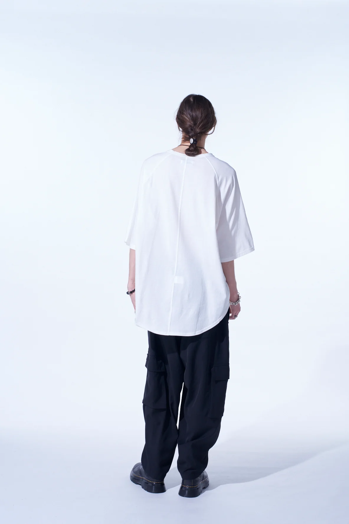 SOFT JERSEY BACK CENTER STITCH OVERSIZED RAGLAN SLEEVE T-SHIRT - Image 3