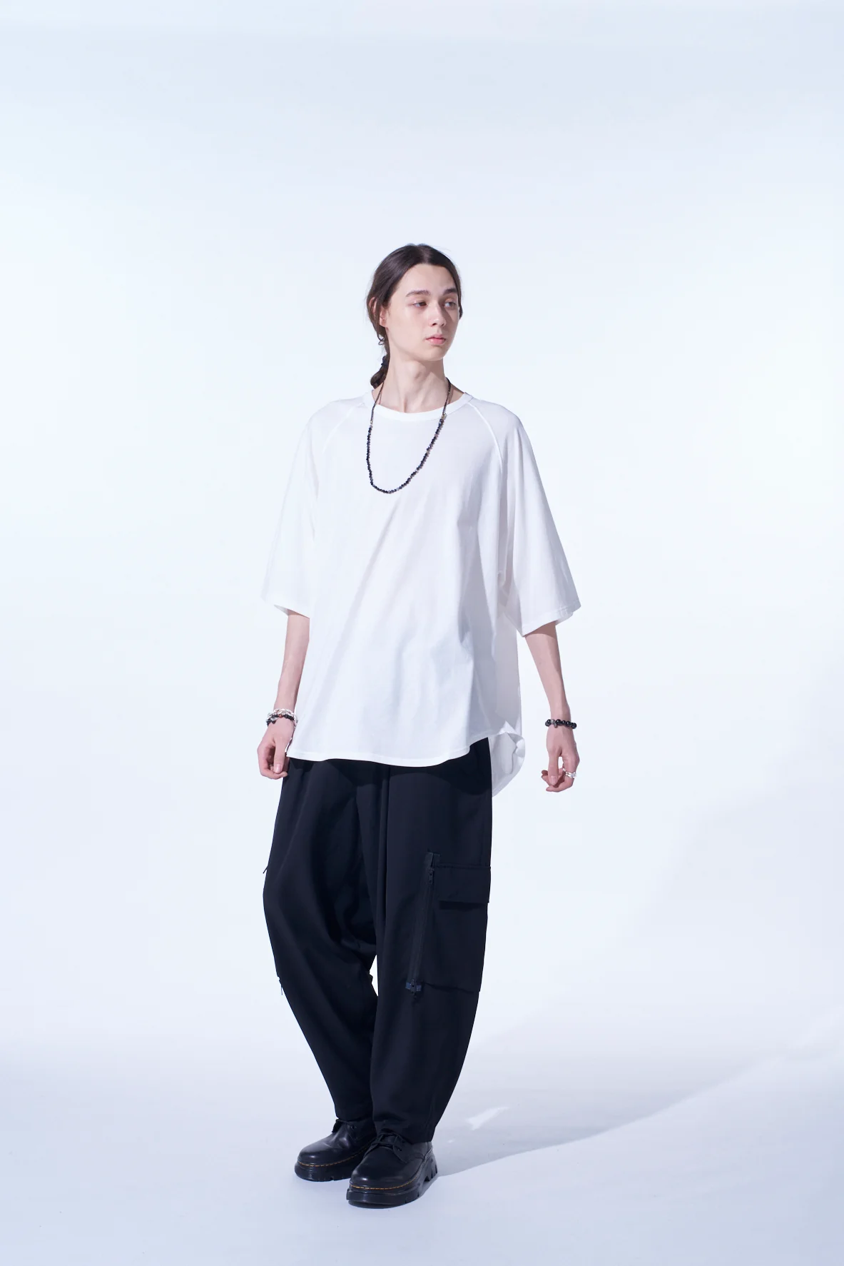 SOFT JERSEY BACK CENTER STITCH OVERSIZED RAGLAN SLEEVE T-SHIRT - Image 5