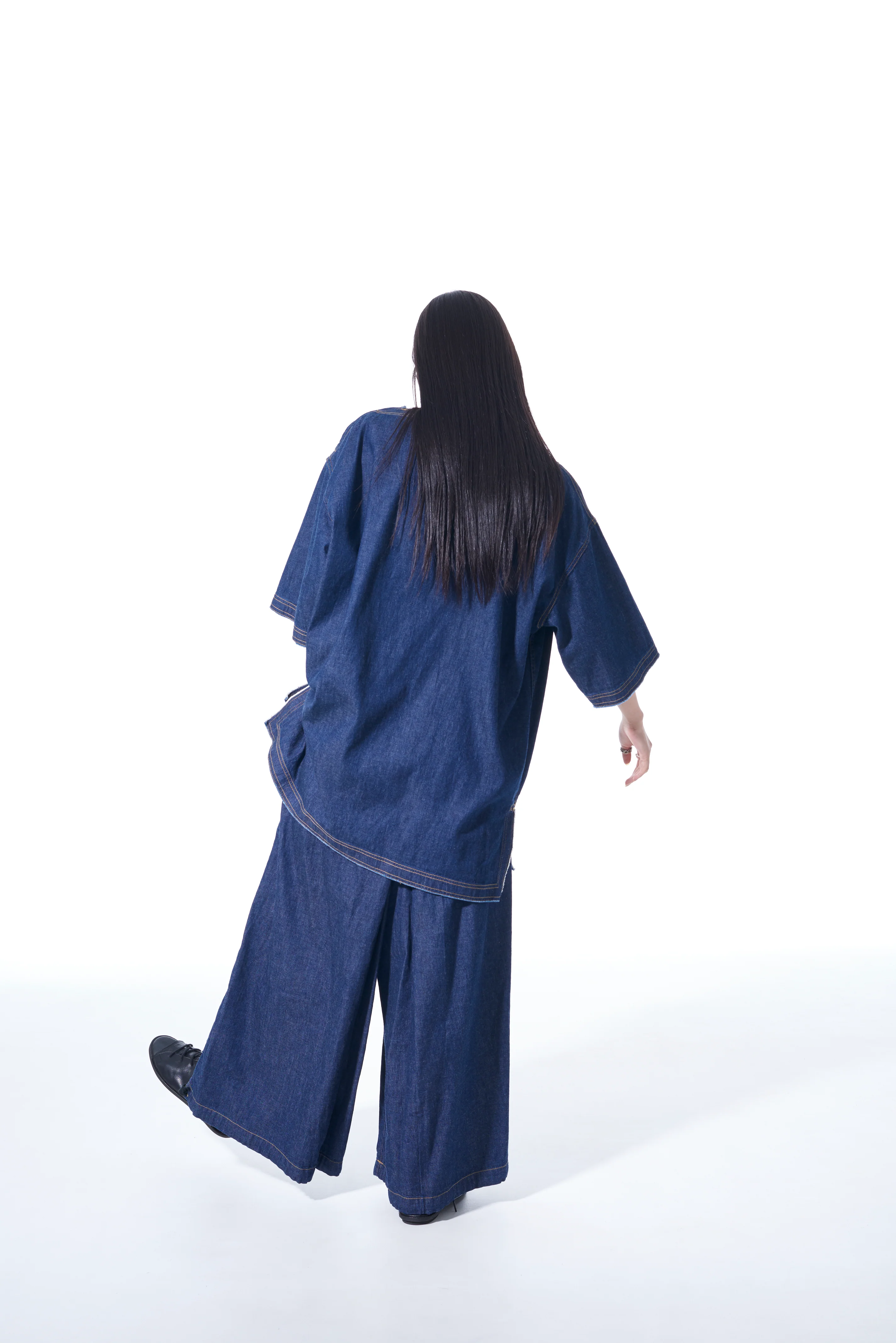 8OZ DENIM OPEN-SHOULDER SHIRT - Image 9