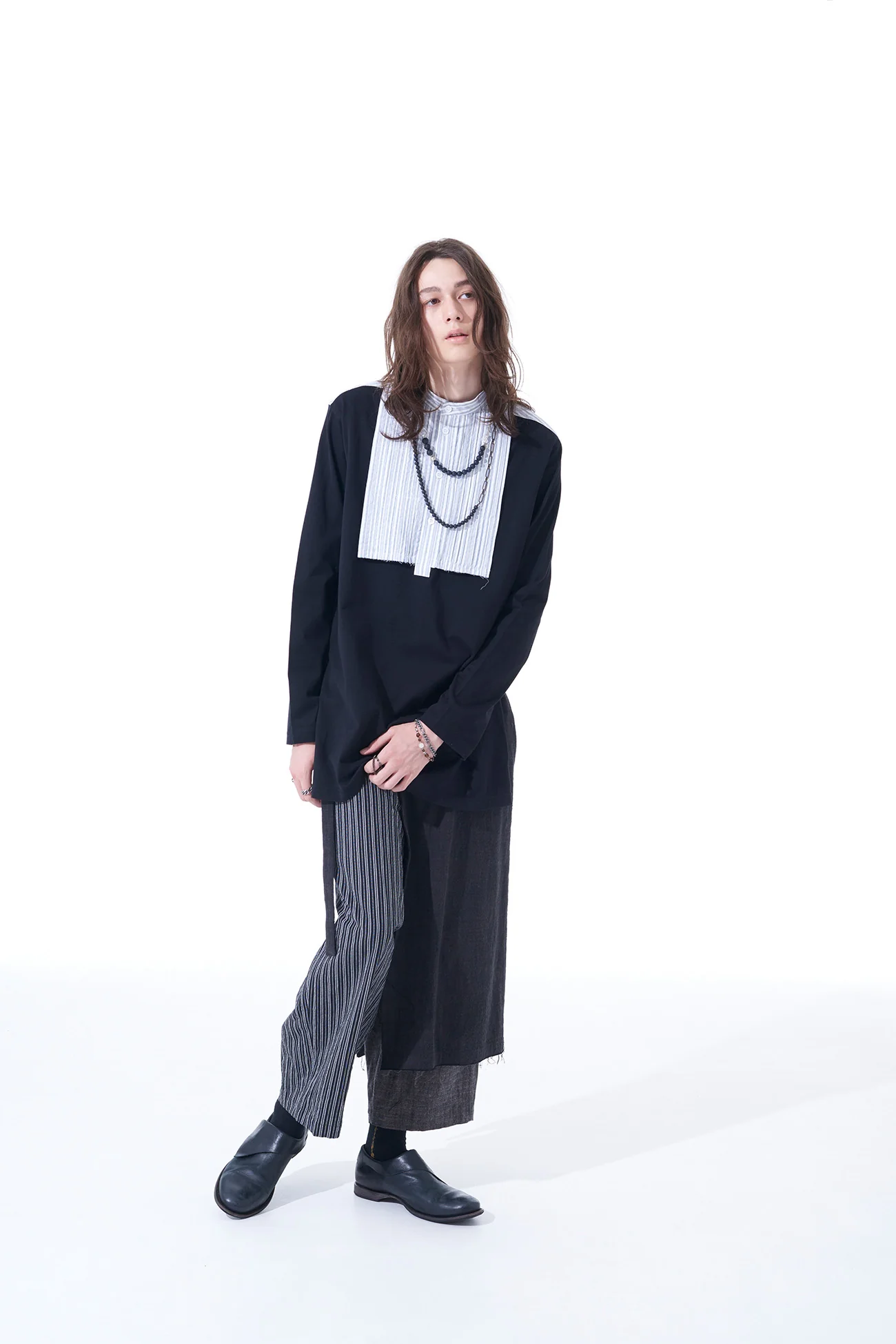 40/2 COTTON JERSEY + STRIPED FABRIC CHEST PIN TUCKED SHIRT - Image 6