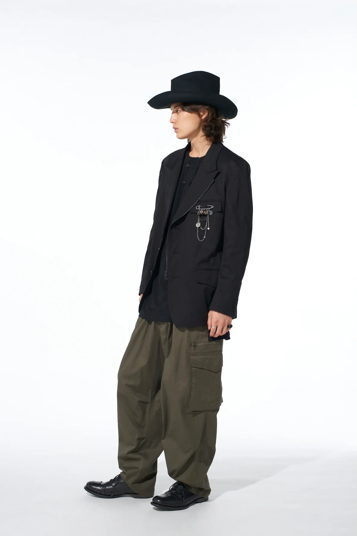 COTTON TWILL KNEE TUCK CARGO PANTS - Image 3