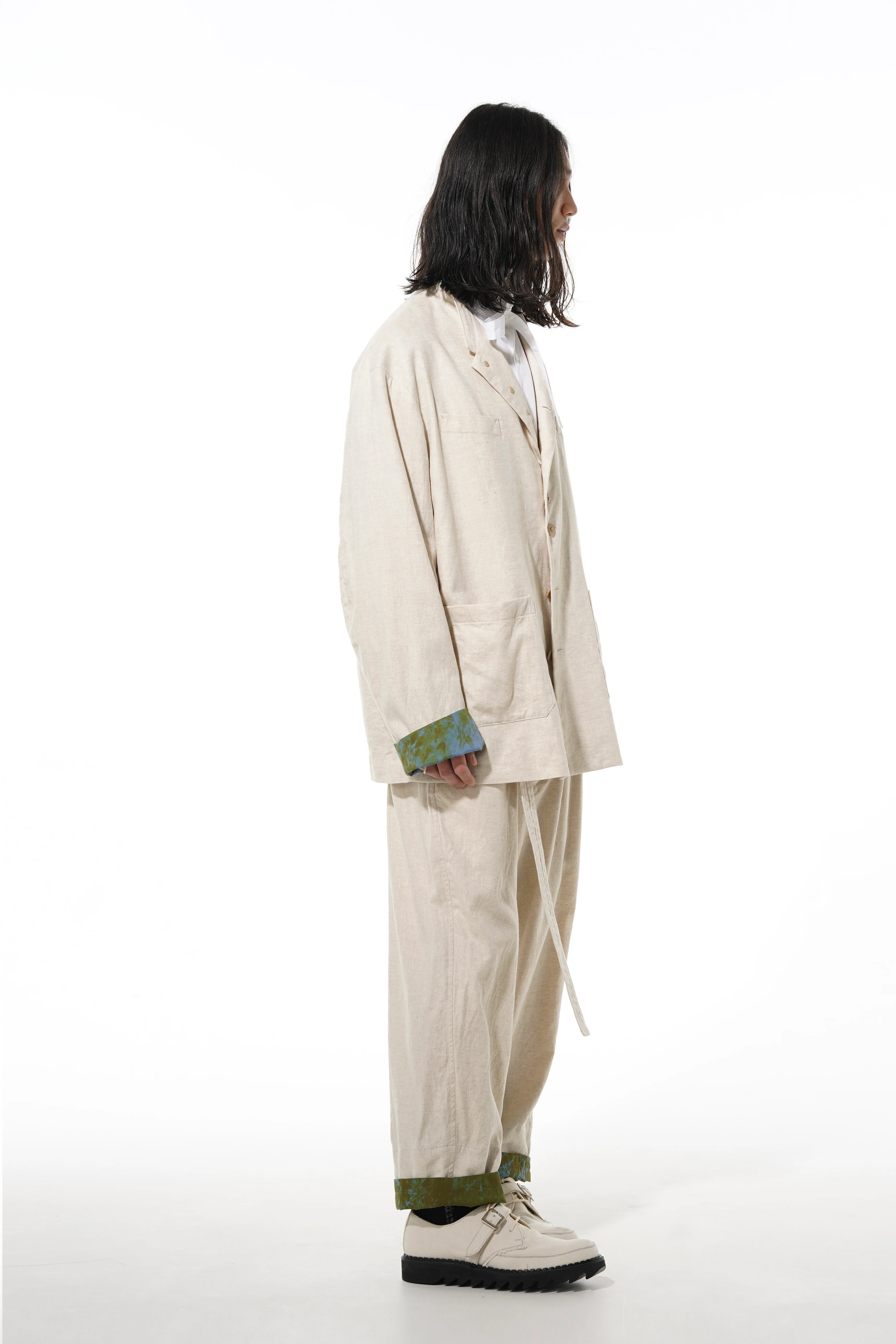 LI/C WASHER TWILL TIE DYE 2-TUCK TAPERED BELT PANTS - Image 5