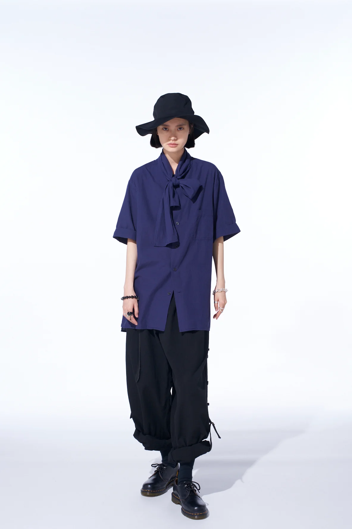 BROADCLOTH CHAMBRAY SHORT-SLEEVE STALL SHIRT - Image 11