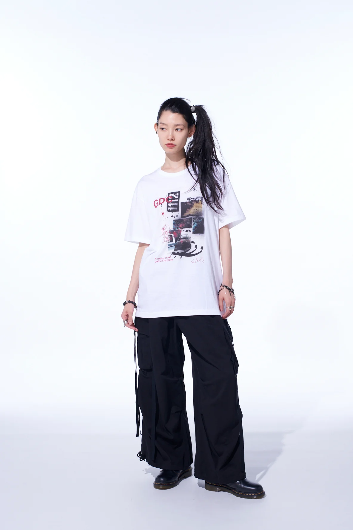 S’YTE × GDC Collaborate Collection- COLLAGE ART GRAPHIC T-SHIRT -fluctuatingly 01- - Image 7