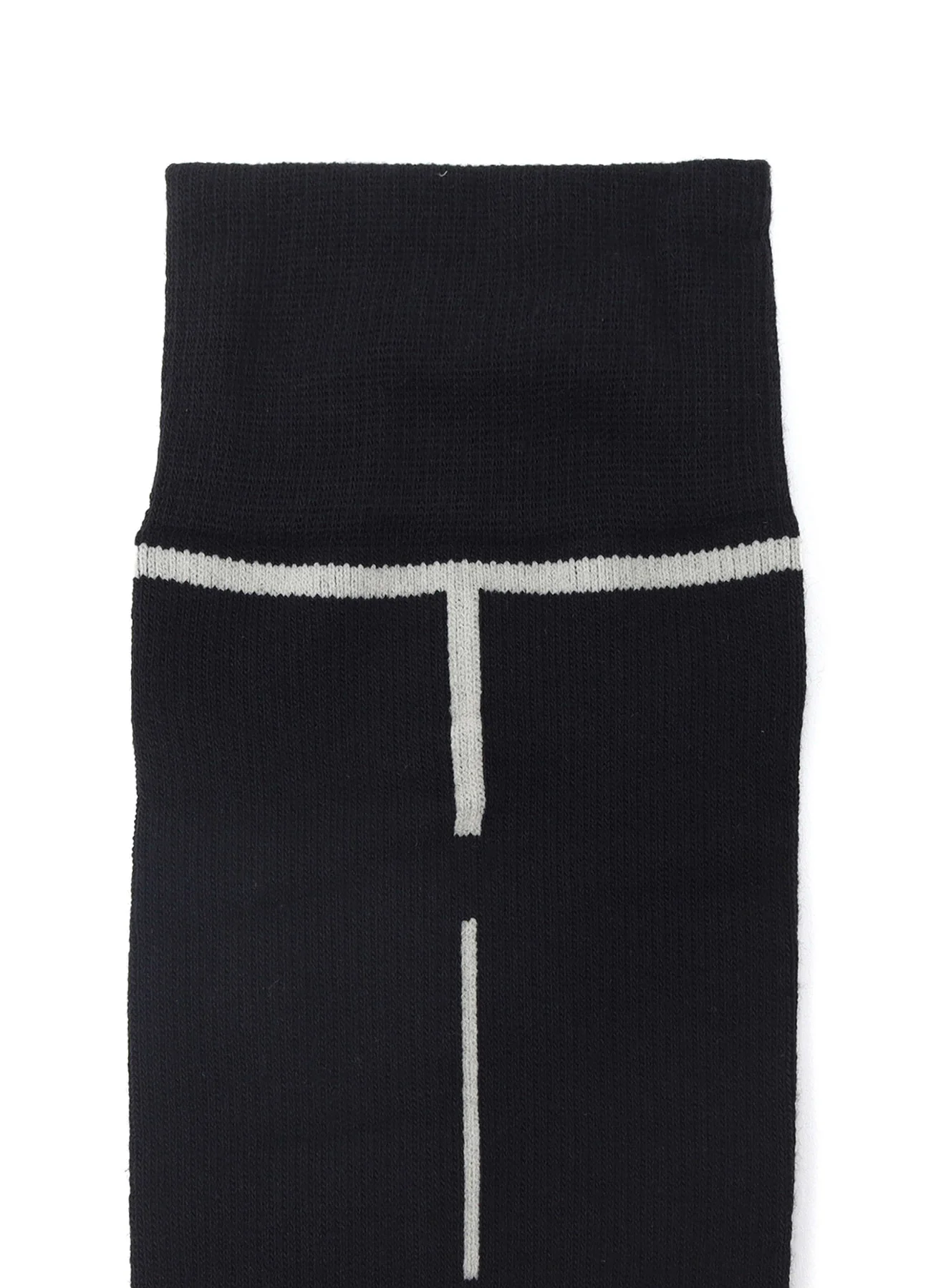 Y's × CHICSTOCKS COMPRESSION LINE SOCKS - Image 5