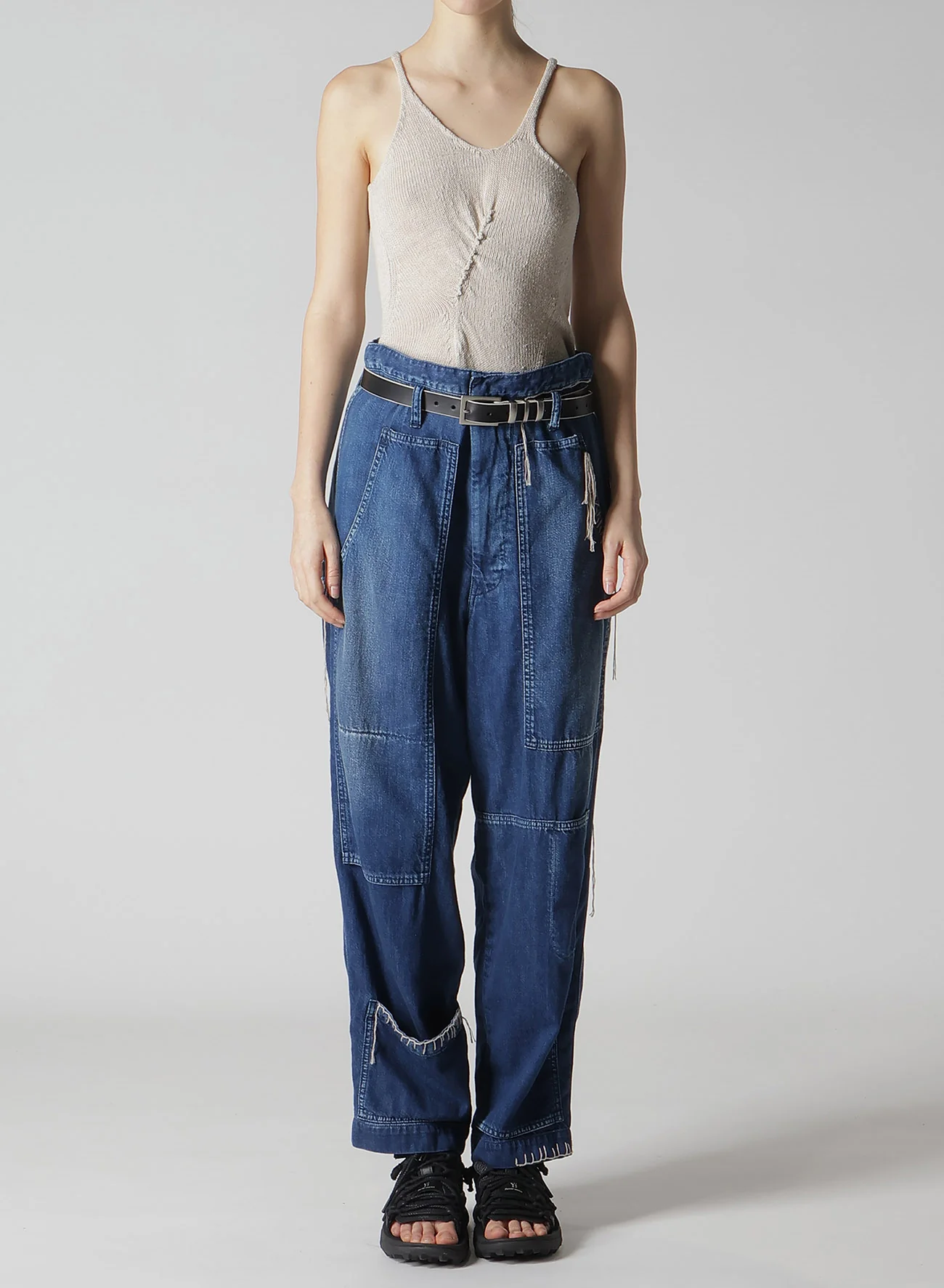 SPOTTED DENIM PATCHED-POCKET PANTS - Image 11